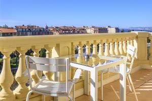 CHAMBRES & SUITES