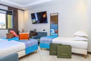 CHAMBRES & SUITES
