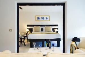 CHAMBRES & SUITES